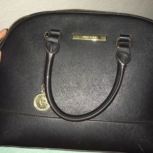 Tote good for a lot of items